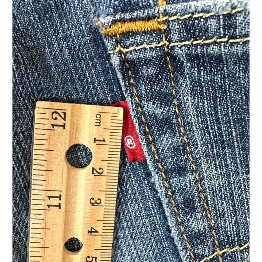 Levi’s 505 Men’s Jeans Regular Fit Straight Leg Medium Wash W34 L29
